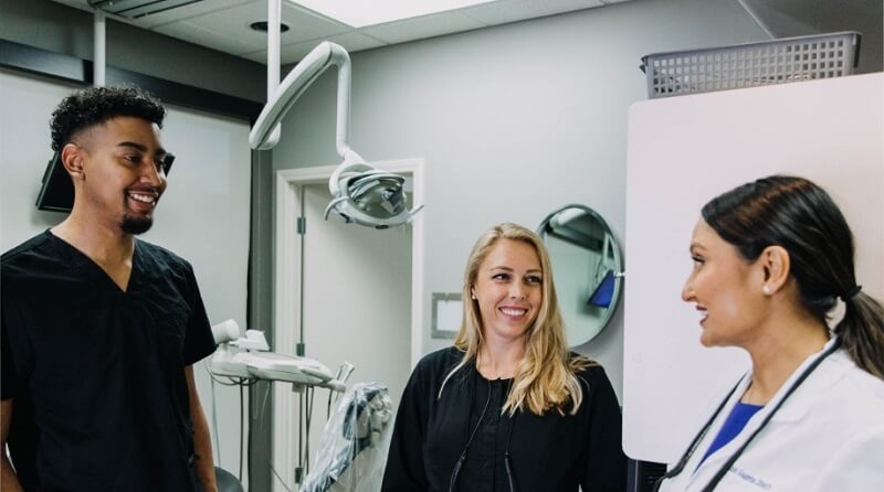 Dental Assistants & Hygienists